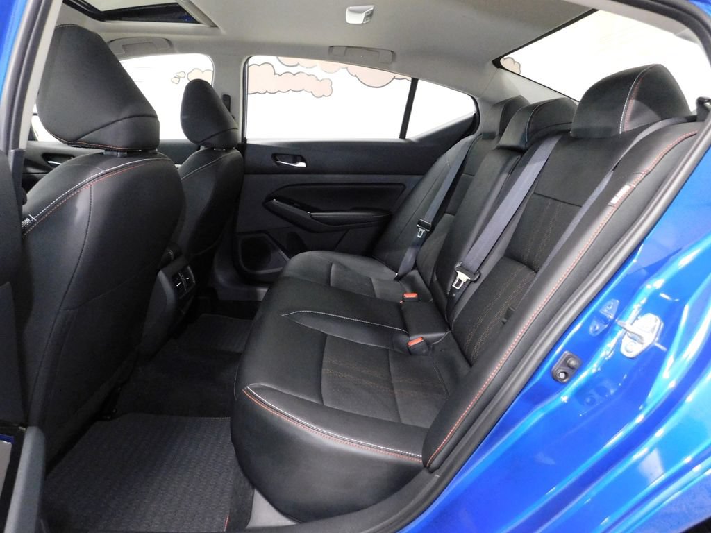 Used 2025 Nissan Altima 2.5 SR AWD/4WD image 55