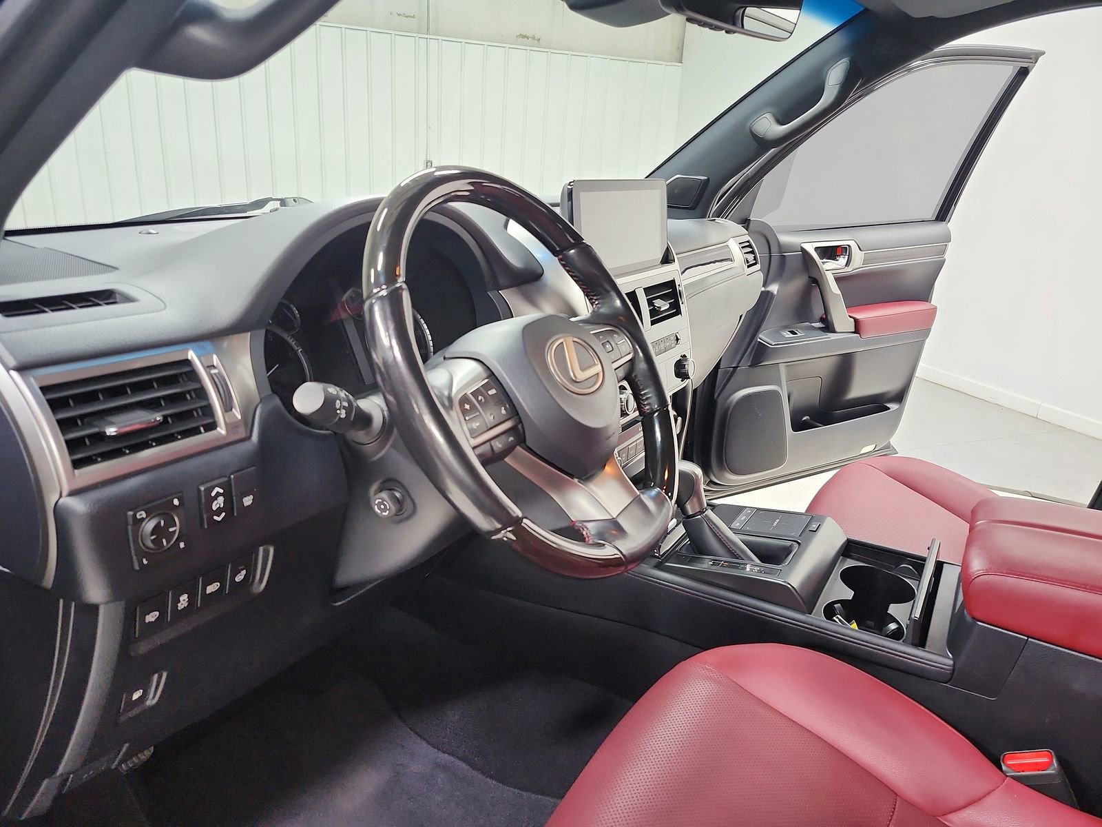 Used 2023 Lexus GX 460 Premium w/ Premium Package AWD/4WD image 18