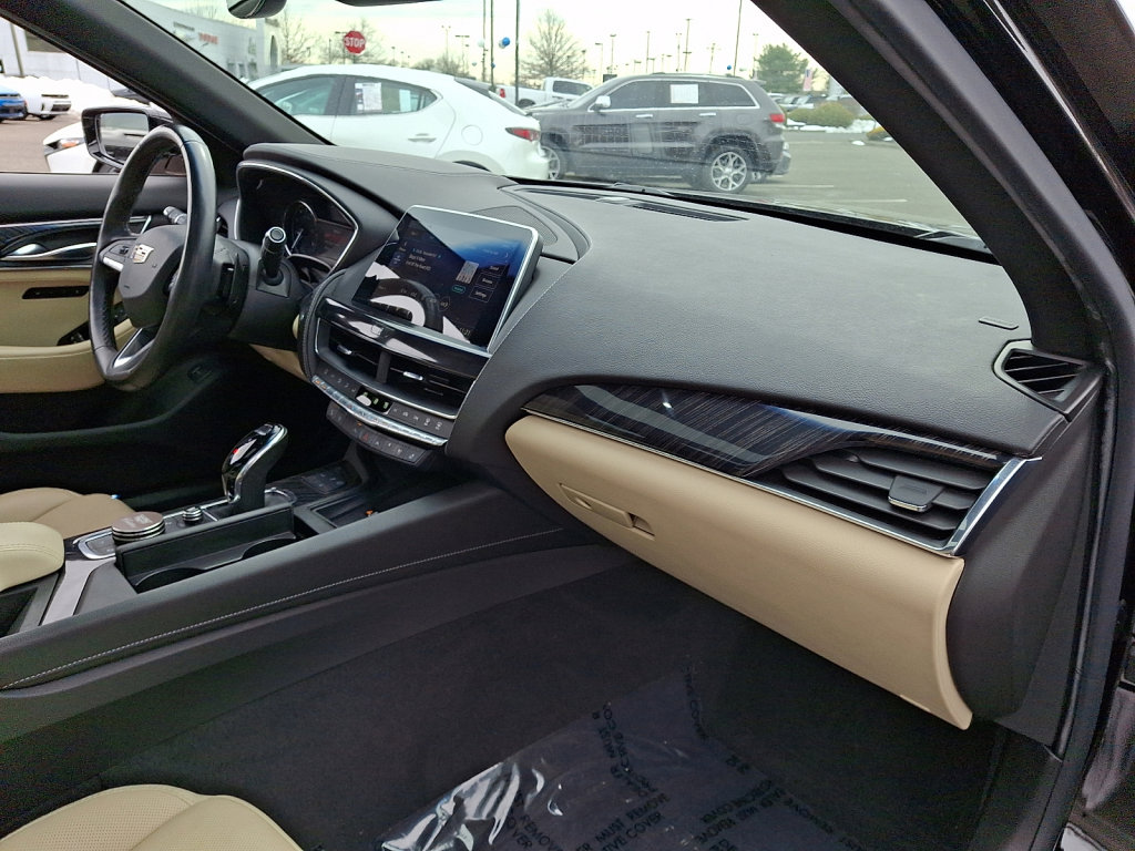Used 2023 Cadillac CT5 Luxury image 11