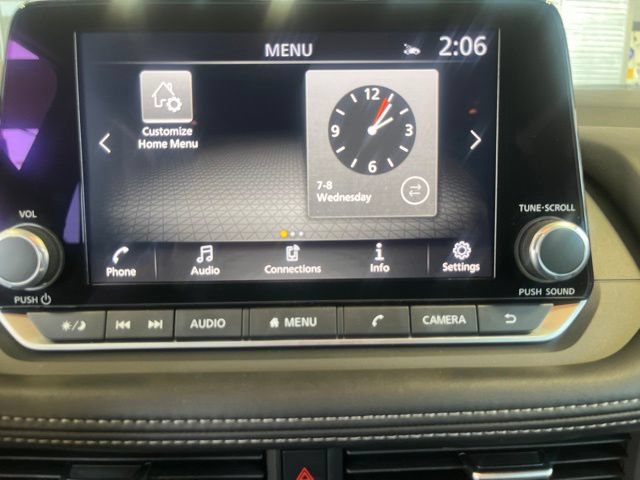 Certified 2025 Nissan Rogue SV w/ SV Premium Package FWD image 13