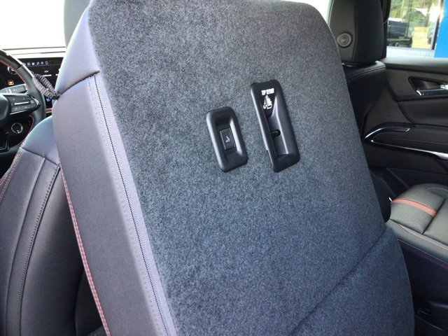 New 2026 Chevrolet Traverse RS w/ LPO, Floor Liner Package image 25
