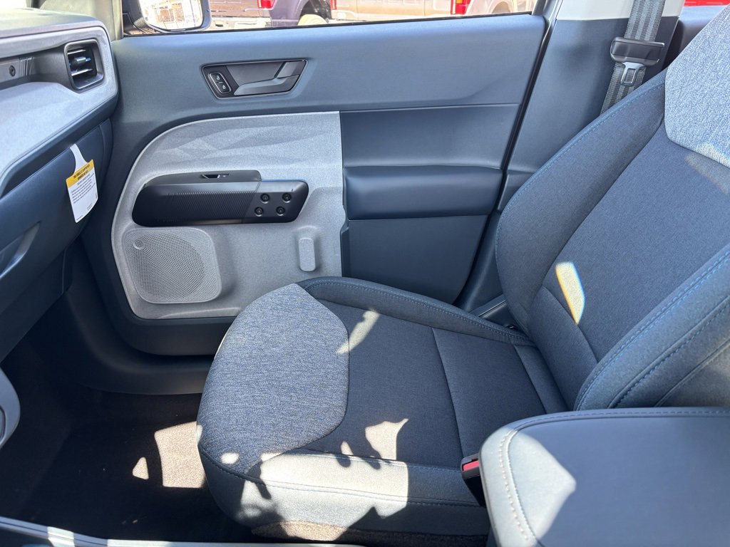 New 2025 Ford Maverick XLT image 14