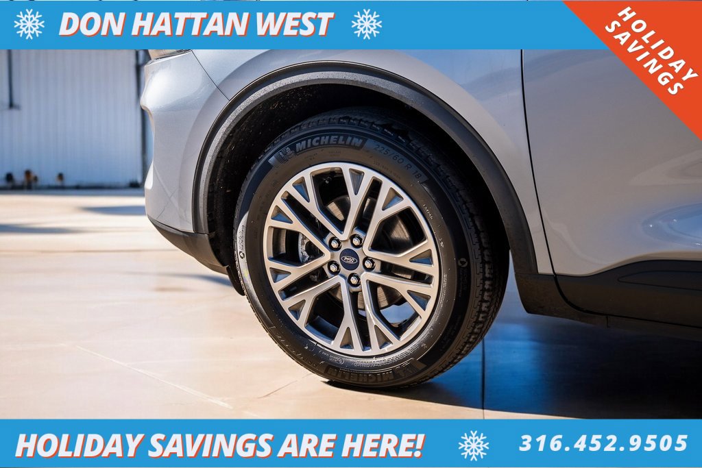 Used 2022 Ford Escape SEL image 40