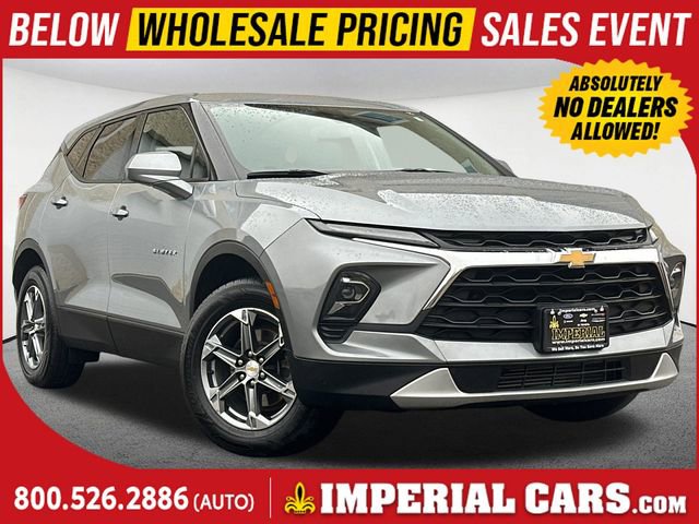 Used 2024 Chevrolet Blazer LT image 1