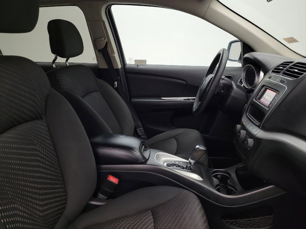 Used 2018 Dodge Journey SE image 21