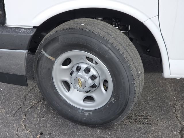 New 2025 Chevrolet Express 2500 w/ Driver Convenience Package image 20