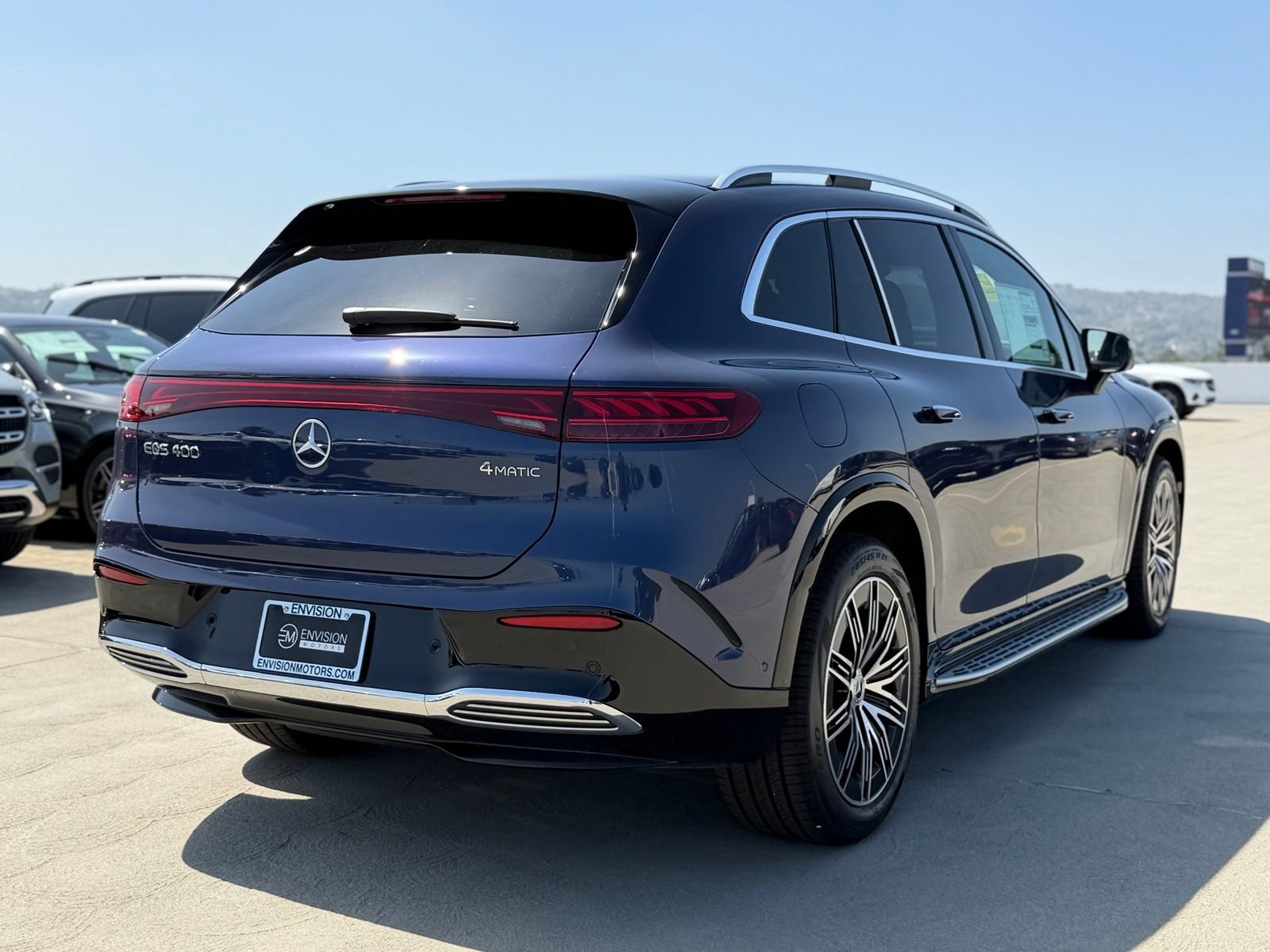 New 2026 Mercedes-Benz EQS 400 4MATIC SUV image 10