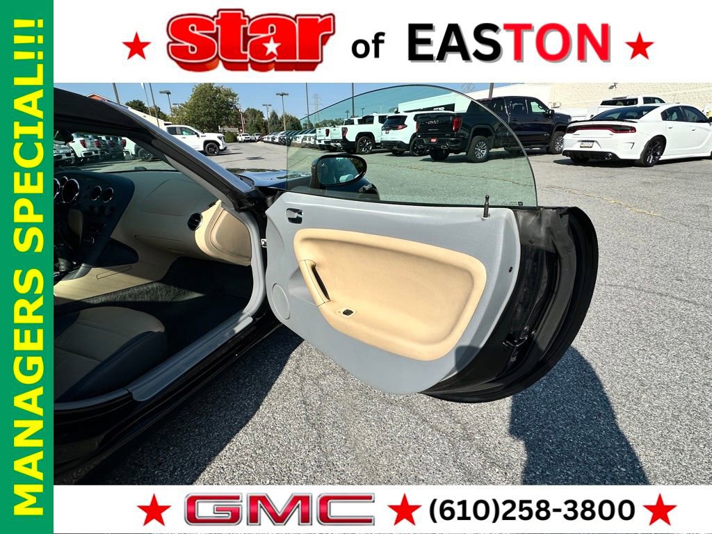 Used 2007 Pontiac Solstice Convertible w/ Premium Package image 23
