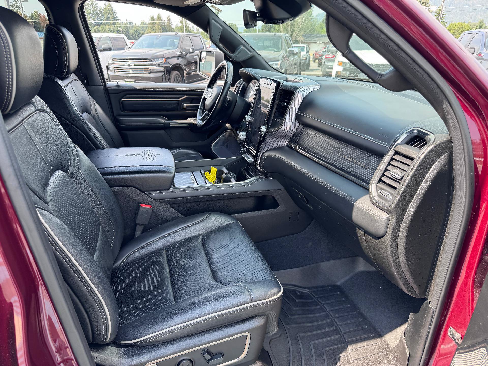 Used 2019 RAM 1500 Limited AWD/4WD image 16