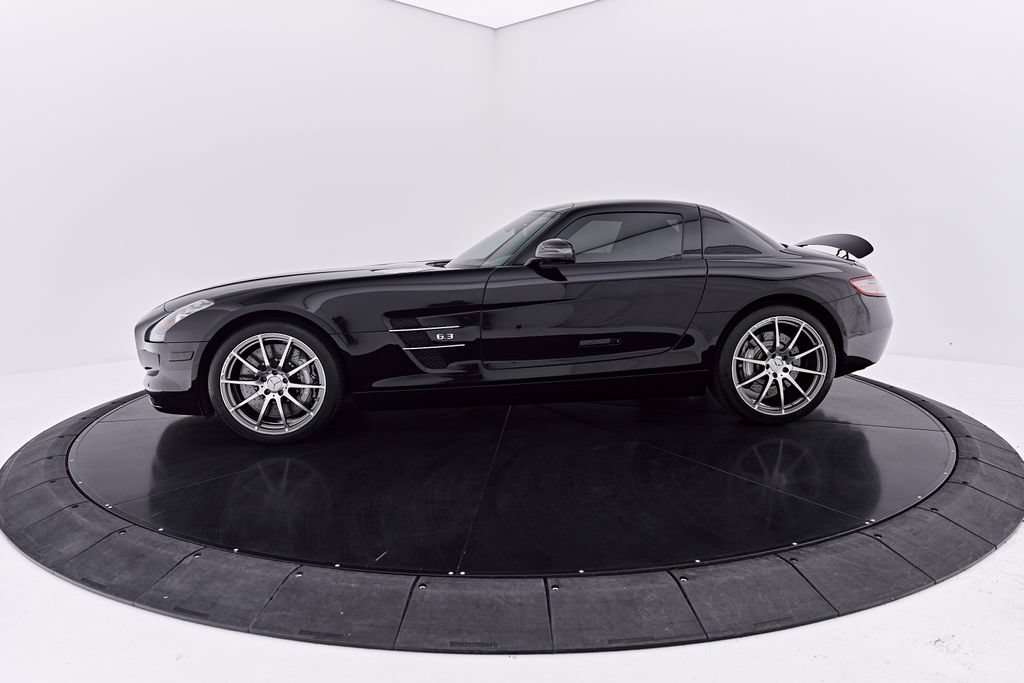 Used 2012 Mercedes-Benz SLS AMG Coupe image 15