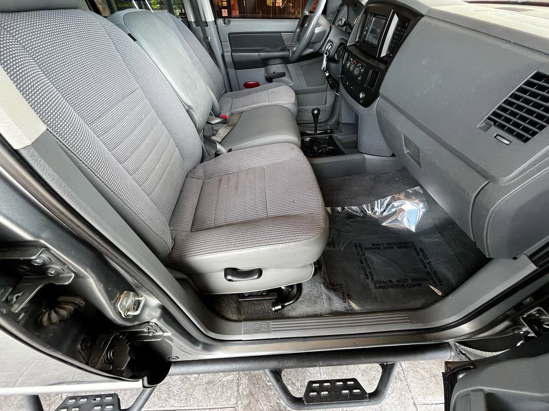 Used 2008 Dodge Ram 2500 Truck ST AWD/4WD image 17