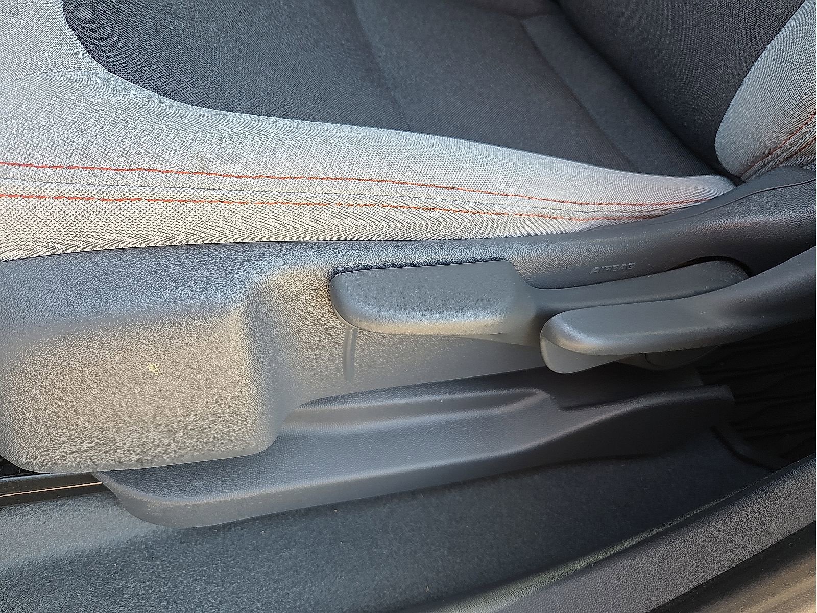 Used 2021 Chevrolet Bolt LT image 14