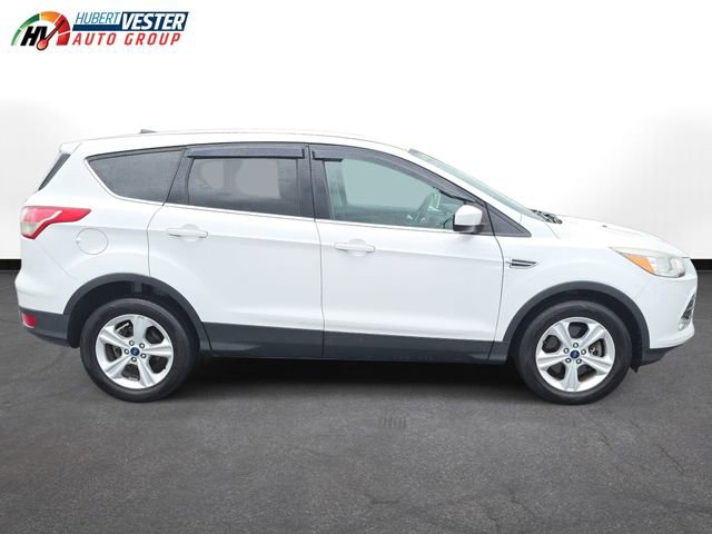 Used 2015 Ford Escape SE image 5