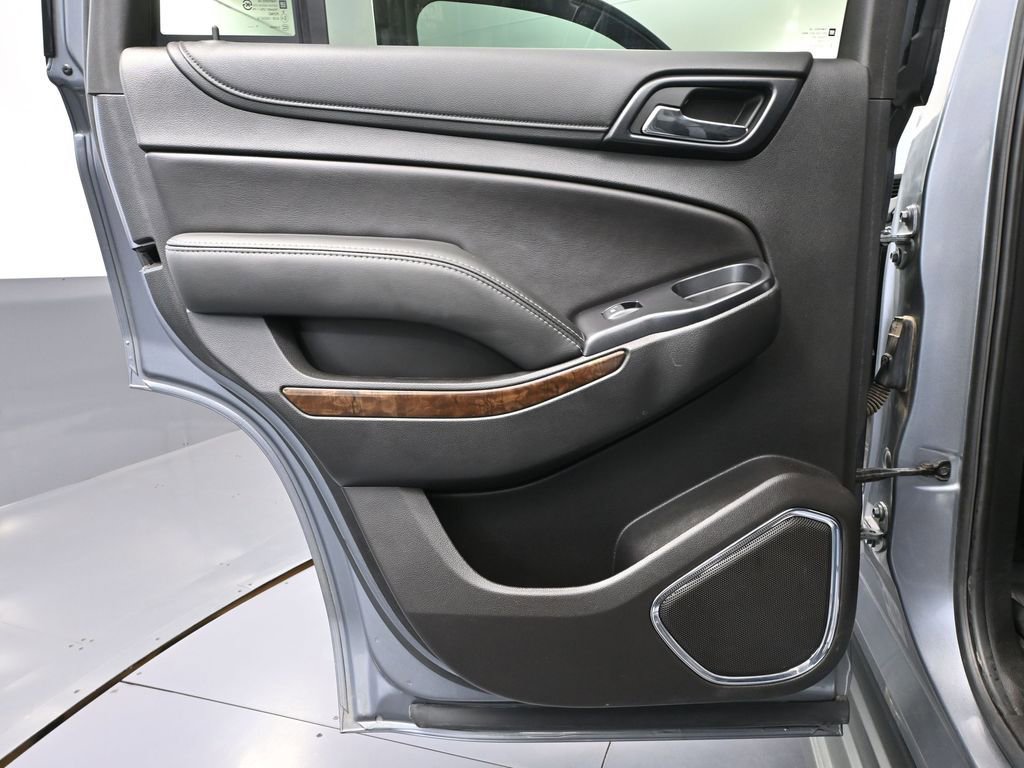 Used 2018 Chevrolet Tahoe LT w/ Skid Plate Package AWD/4WD image 40