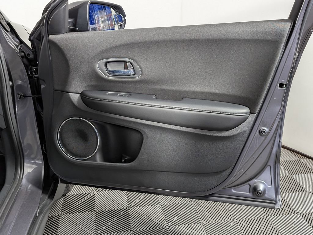 Used 2021 Honda HR-V EX image 28