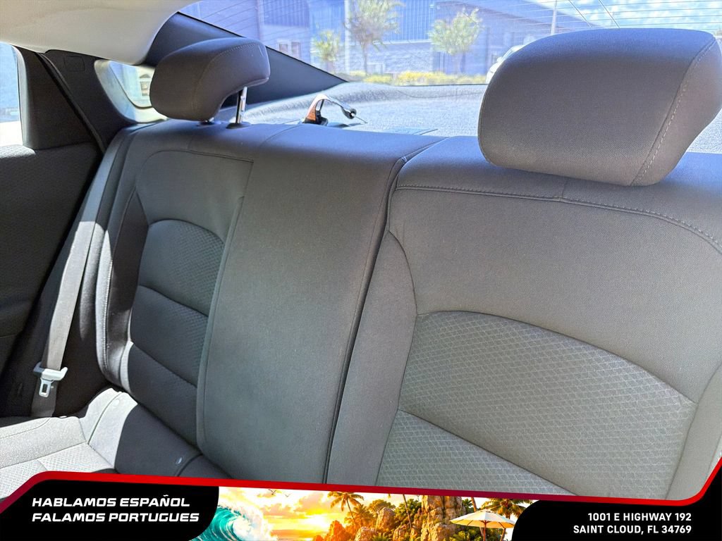 Used 2022 Chevrolet Malibu LS FWD image 30