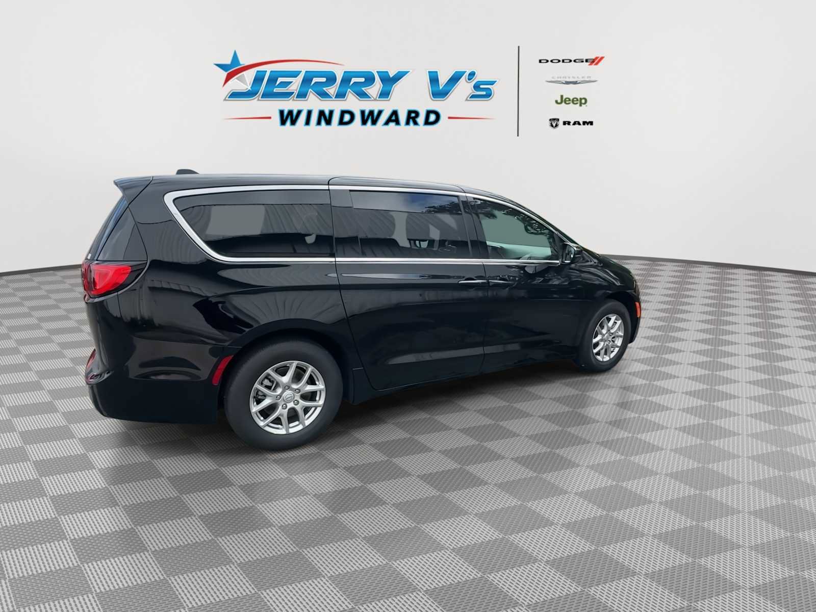 New 2026 Chrysler Voyager LX FWD image 8