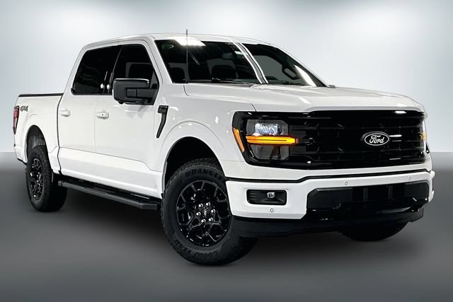 New 2026 Ford F150 XLT w/ Equipment Group 302A MID