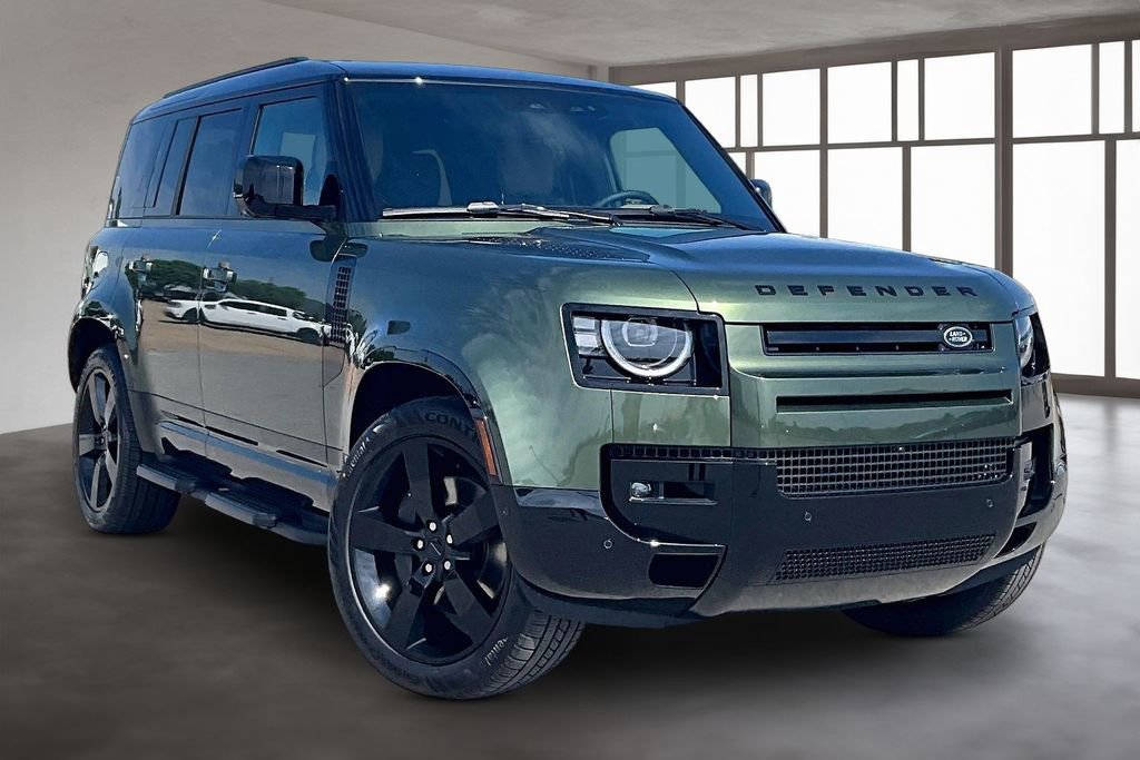 New 2026 Land Rover Defender 110 X-Dynamic SE AWD/4WD image 2