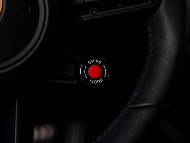 Certified 2025 Porsche 911 Carrera image 43