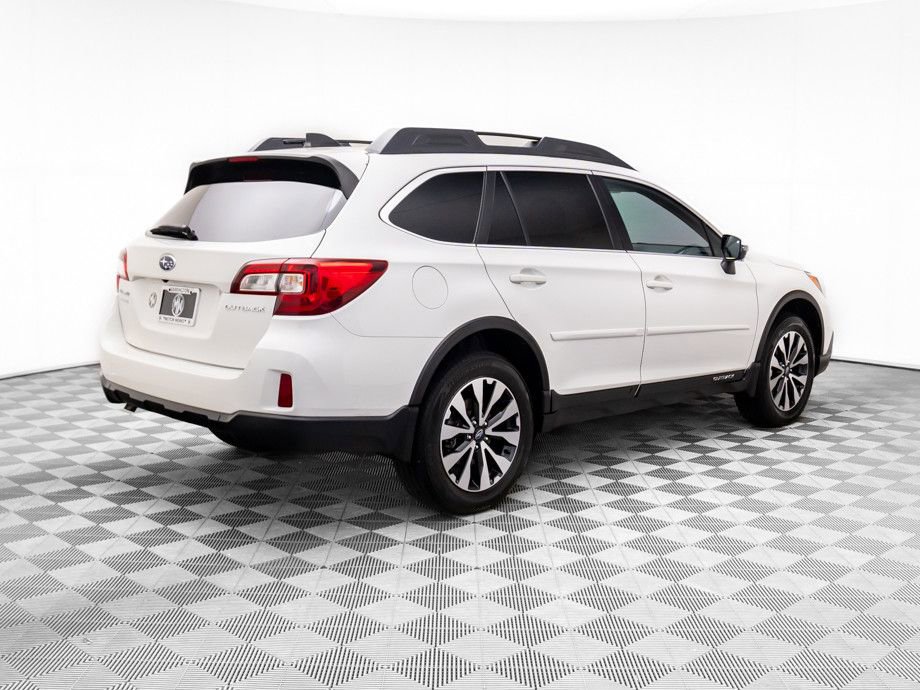 Used 2016 Subaru Outback 2.5i Limited image 6