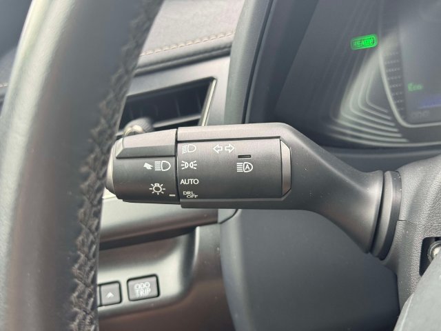 Used 2023 Lexus UX 250h AWD w/ Accessory Package (Z2) image 29
