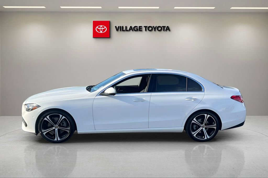 Used 2024 Mercedes-Benz C 300 Sedan image 2