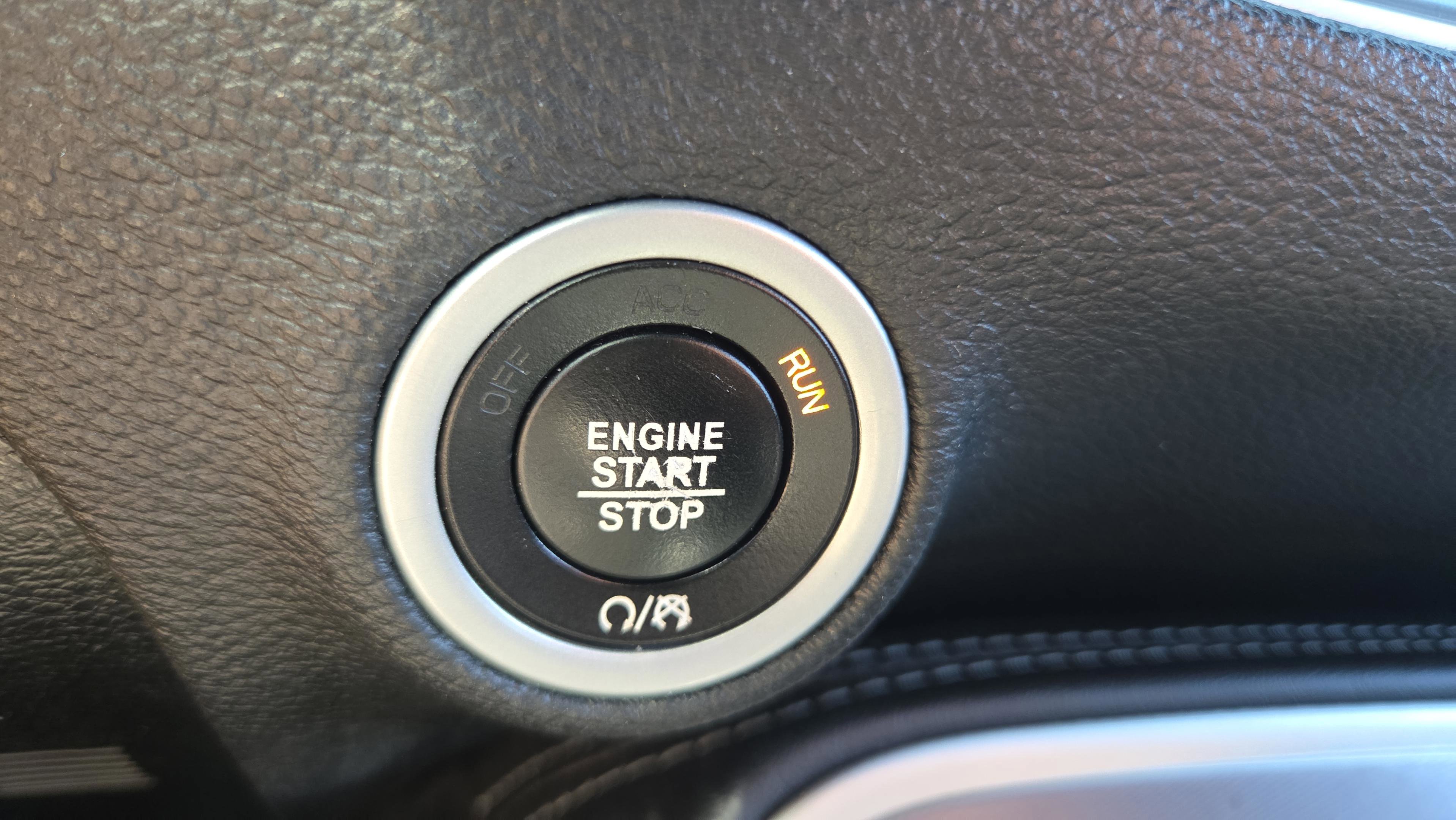 Used 2022 Dodge Challenger GT image 21