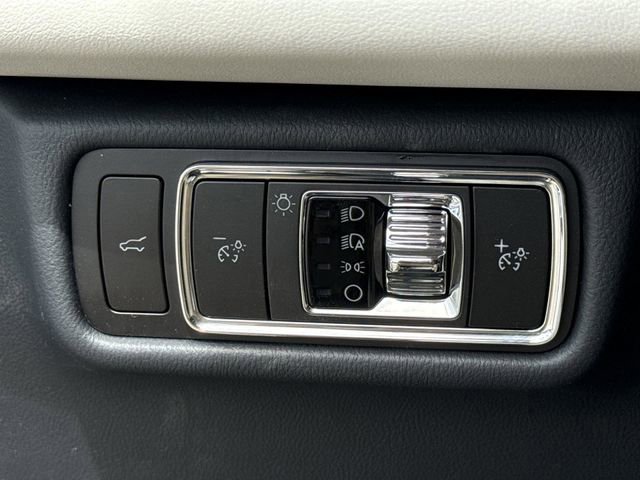 New 2025 Lincoln Aviator Reserve w/ Luxury Package image 30