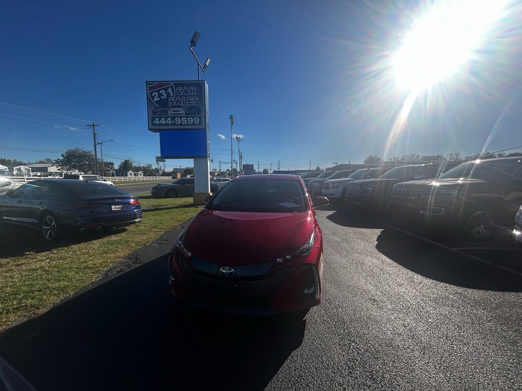 Used 2017 Toyota Prius Prime Advanced image 8