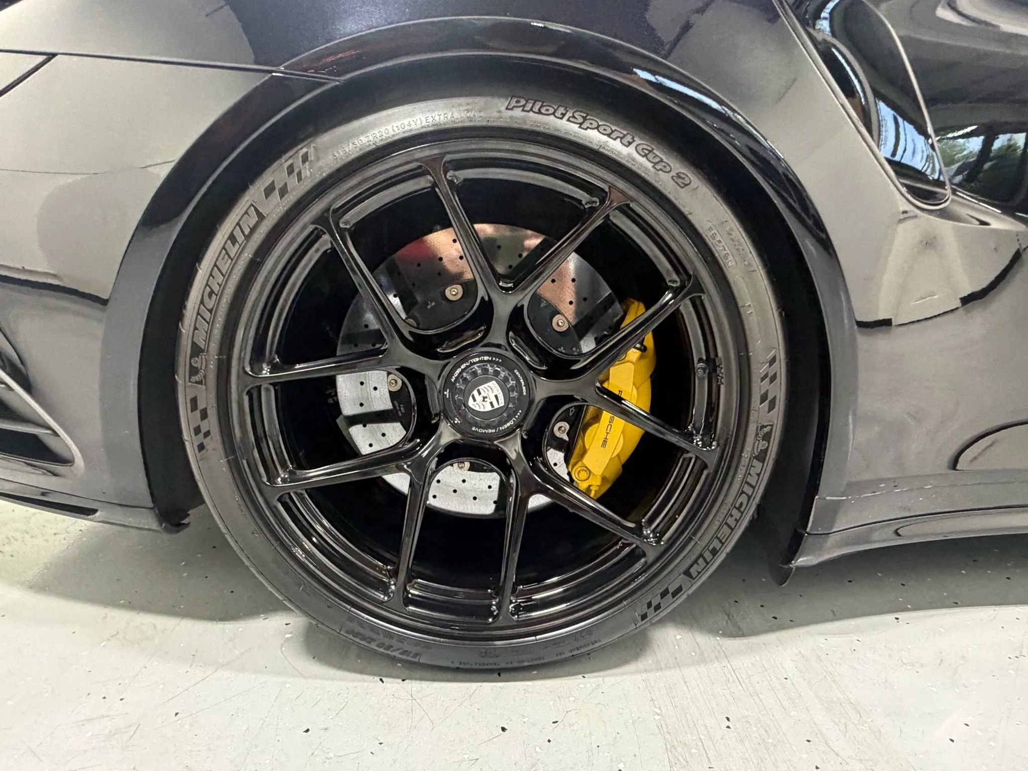 Used 2017 Porsche 911 Turbo S image 6