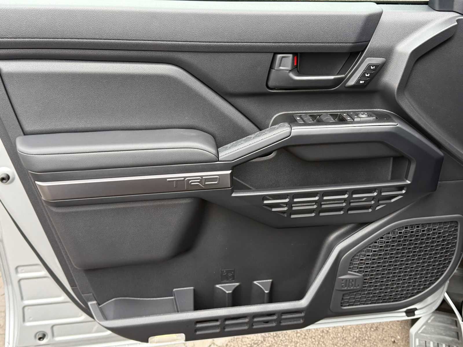 New 2026 Toyota 4Runner TRD Off-Road Premium AWD/4WD image 6