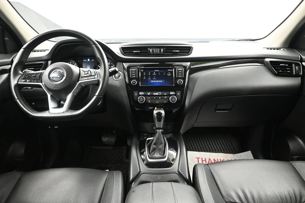 Used 2022 Nissan Rogue Sport SL AWD/4WD image 29