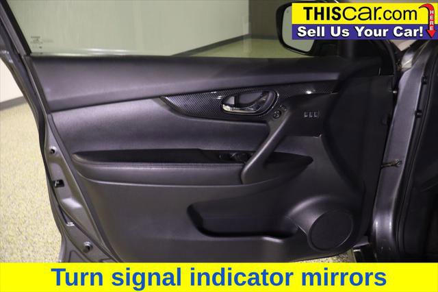 Used 2019 Nissan Rogue SL w/ Premium Package image 27