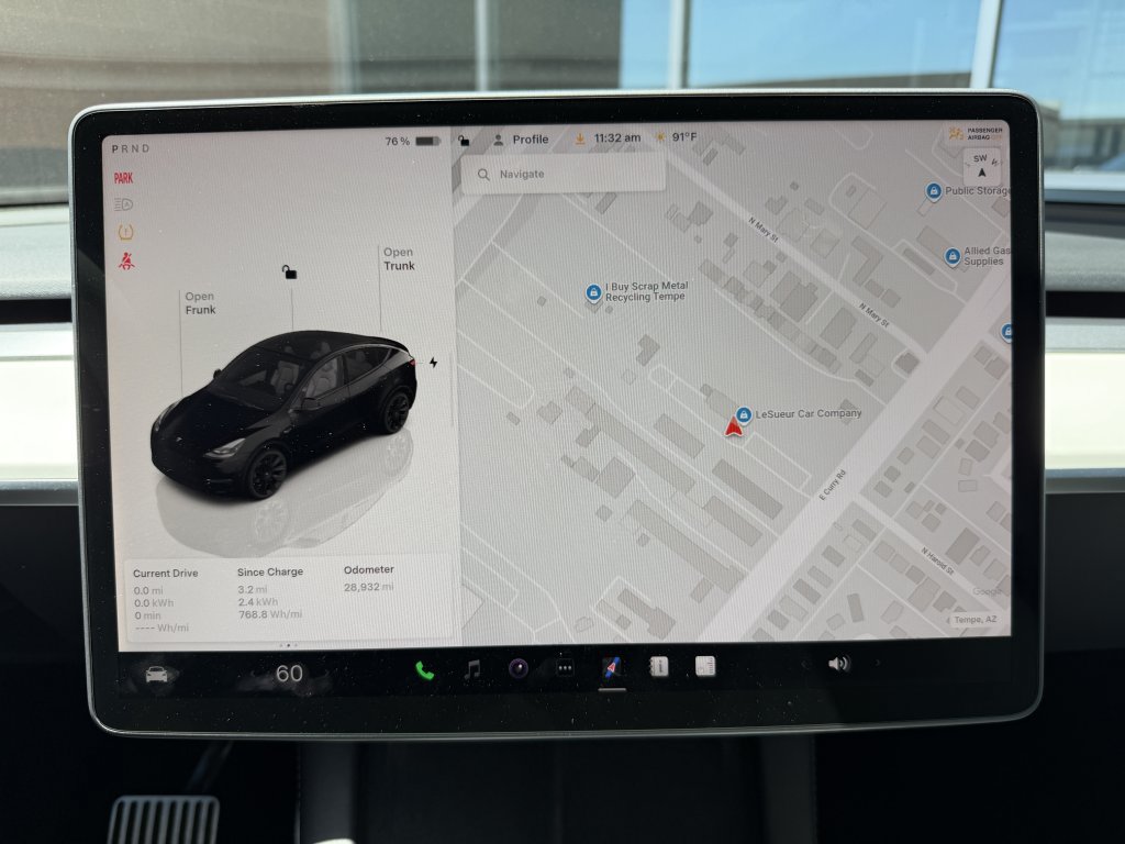 Used 2022 Tesla Model Y Long Range AWD/4WD image 26