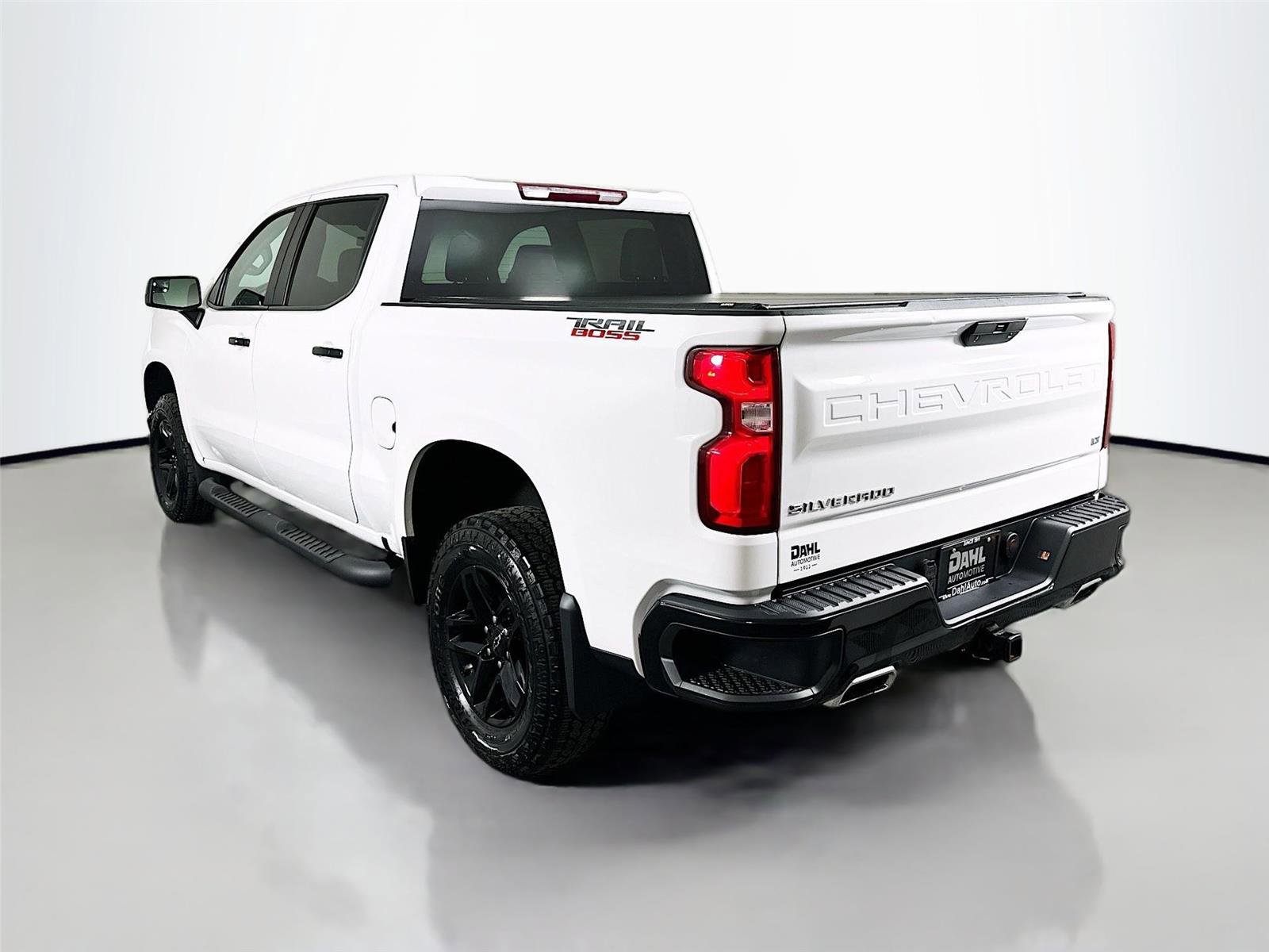 Used 2020 Chevrolet Silverado 1500 LT Trail Boss image 5