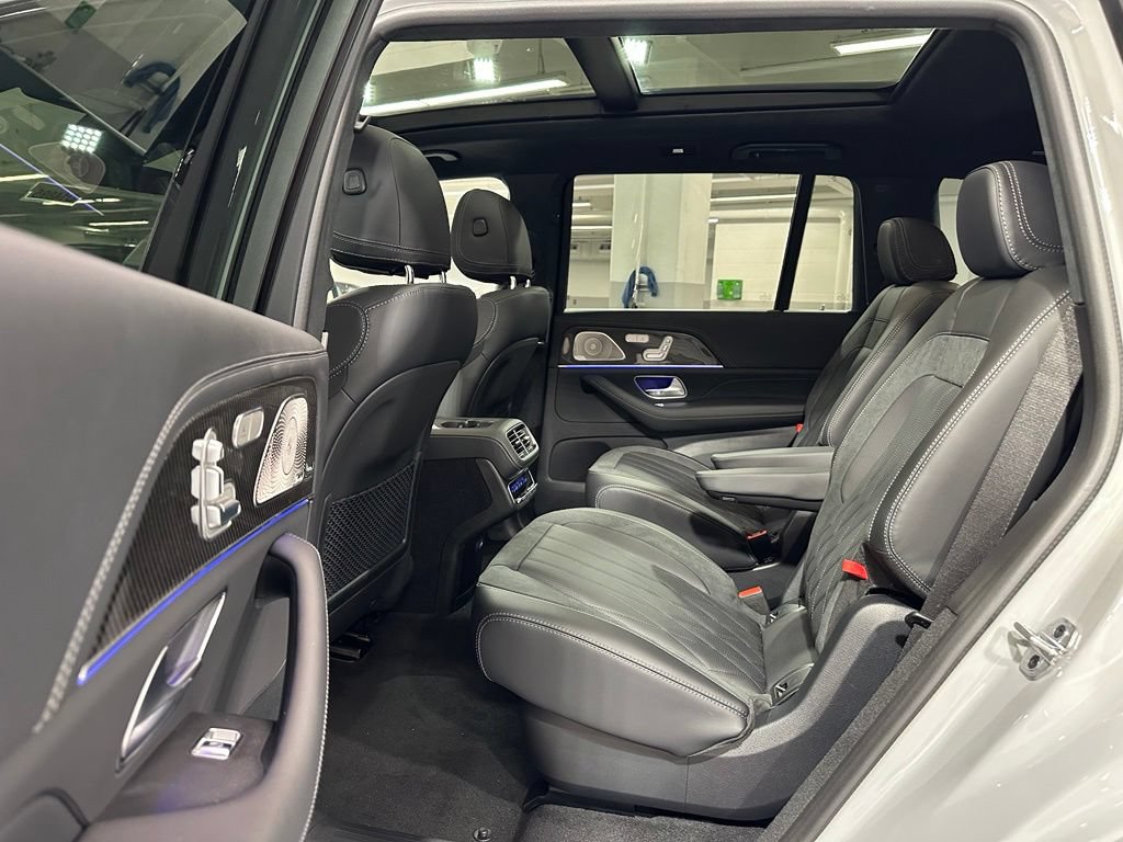 New 2026 Mercedes-Benz GLS 63 AMG 4MATIC image 11