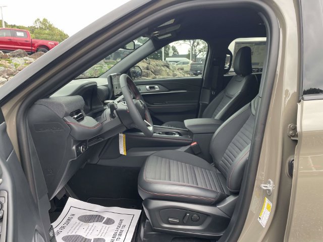 New 2027 Ford Explorer ST-Line w/ Premium Package RWD image 17