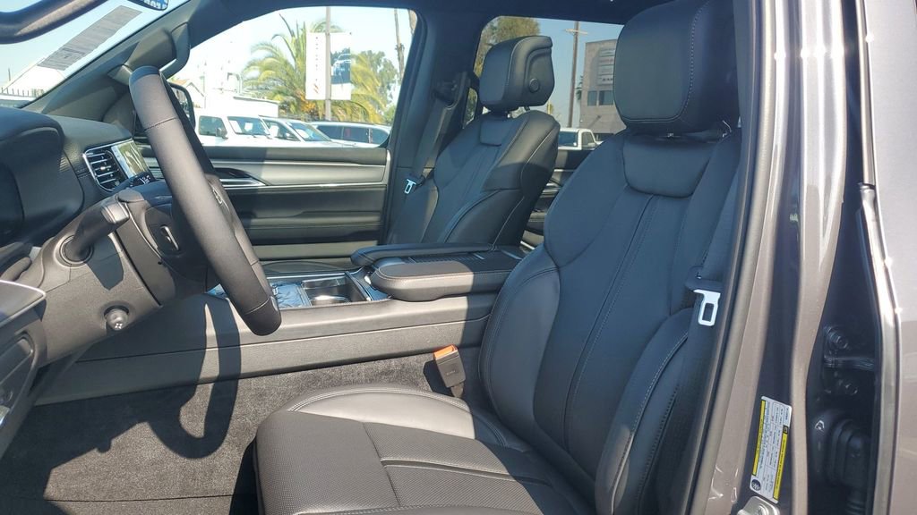 New 2025 Jeep Wagoneer Series II w/ Premium Group I image 19