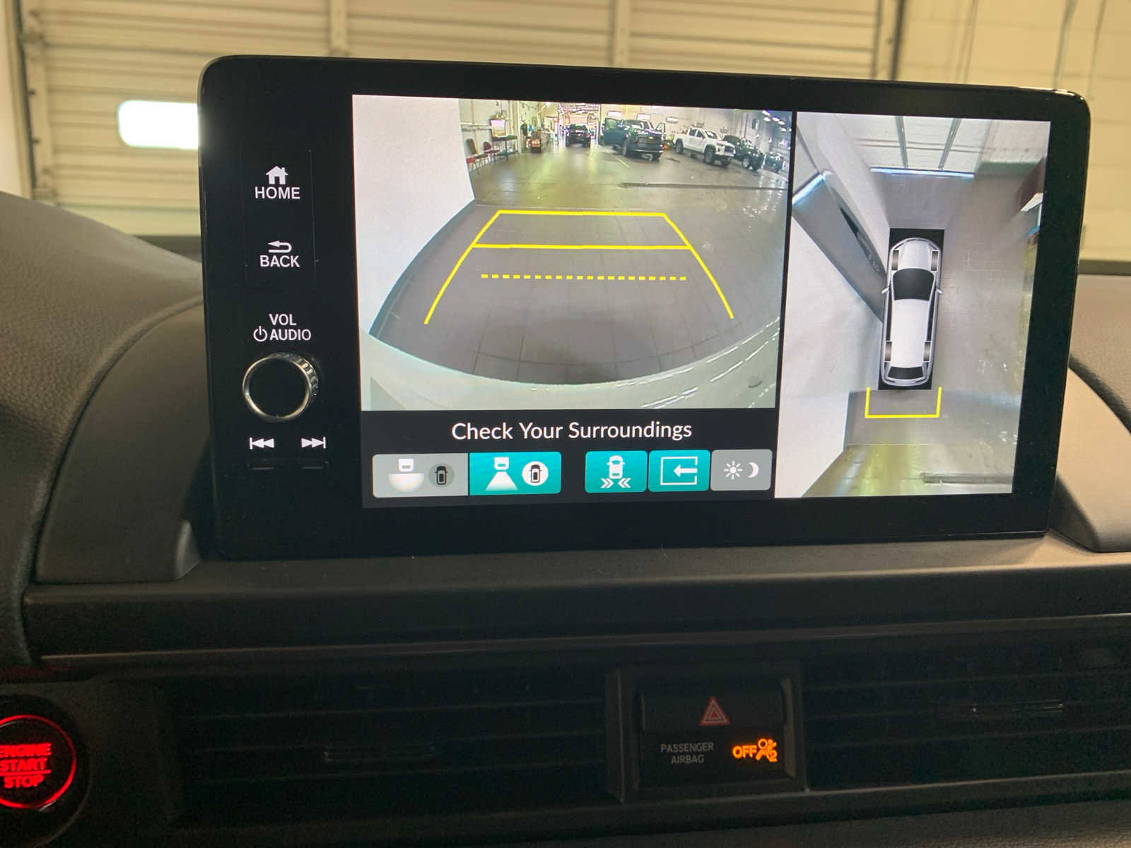 Used 2025 Honda Pilot TrailSport image 5