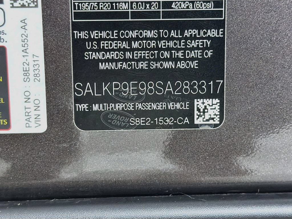 Certified 2025 Land Rover Range Rover SE AWD/4WD image 36