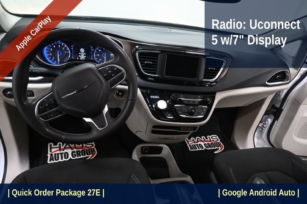 Used 2023 Chrysler Voyager LX FWD image 4