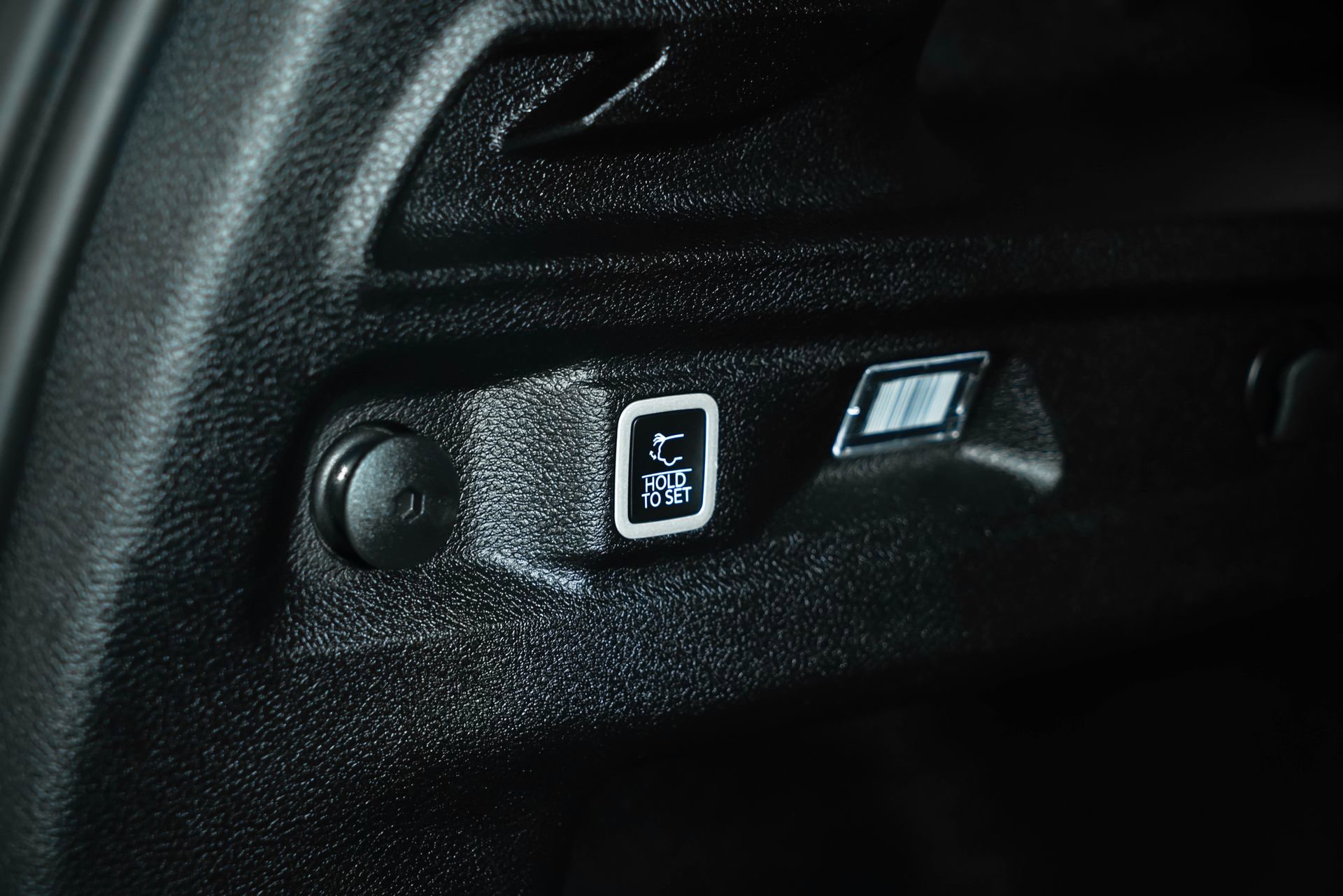 Used 2024 Jeep Grand Cherokee L Altitude image 32