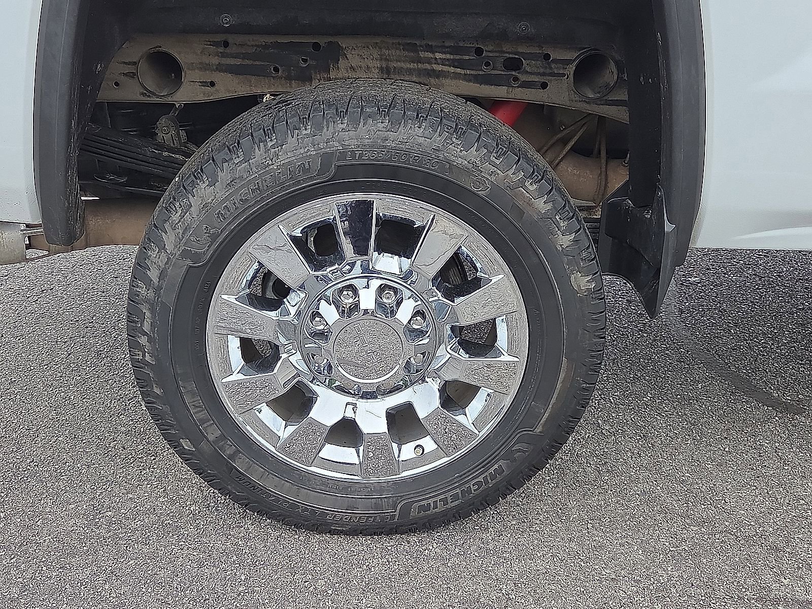 Used 2019 GMC Sierra 2500 Denali w/ Duramax Plus Package AWD/4WD image 7