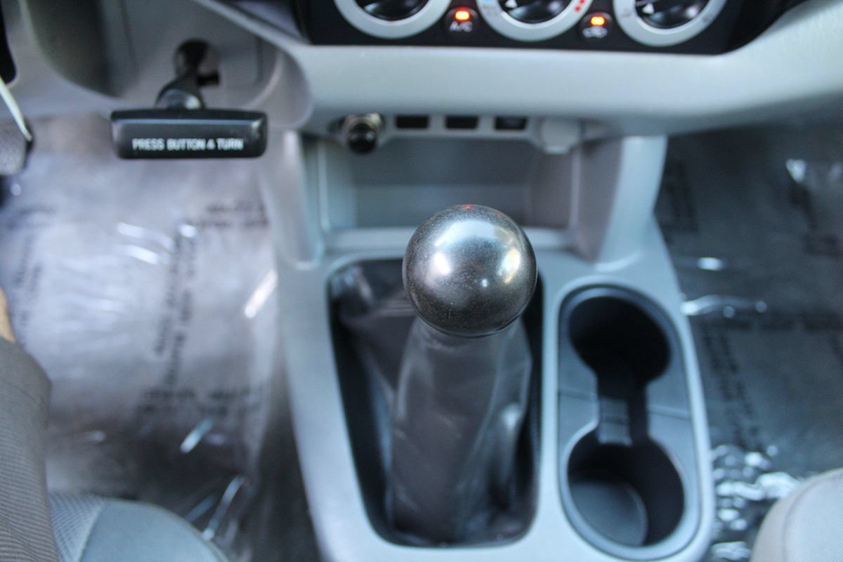 Used 2010 Toyota Tacoma 4x4 Regular Cab w/ Enhancement Pkg image 23
