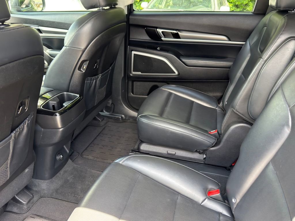 Used 2020 Kia Telluride S AWD/4WD image 28