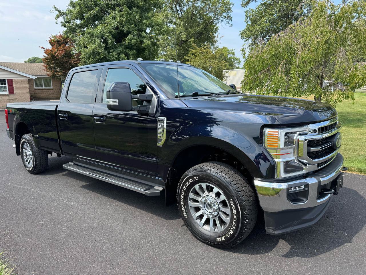 Used 2022 Ford F350 Lariat w/ Lariat Ultimate Package AWD/4WD image 6