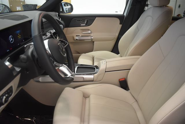 New 2026 Mercedes-Benz GLB 250 4MATIC image 22