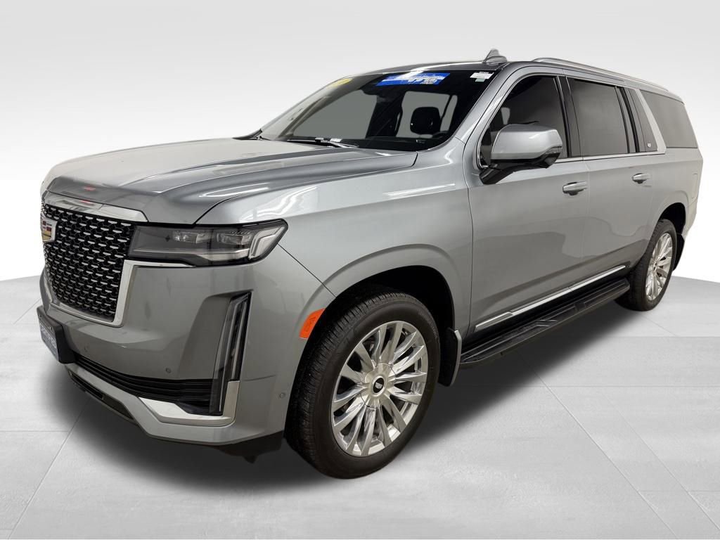 Used 2024 Cadillac Escalade ESV Premium Luxury image 5