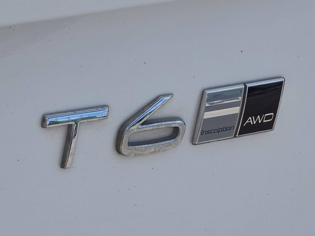 Used 2017 Volvo XC90 T6 Inscription w/ Vision Package AWD/4WD image 6